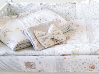 Mama Kiddies Sofie Dreams 5-dielna detská posteľná bielizeň s 180°krytom na mriežky - bledá so sovičkami