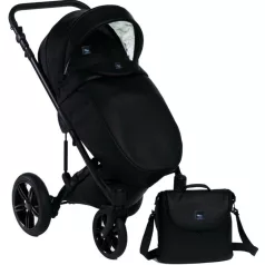 Kočárek Mama Kiddies Max 500 v černé barvě se sportovní sedačkou a nánožníkem.