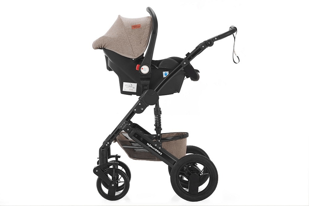 Mama Kiddies® Evening Star Black Edition autosedačka na rámu
